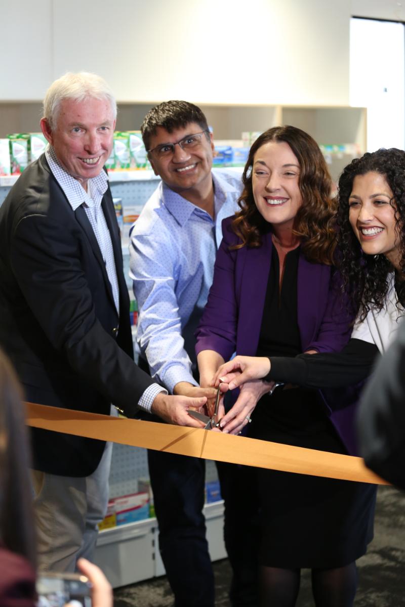 King Street Pharmacy | Suite T4, Ground Floor, 67/71 King St, Warrawong NSW 2502, Australia | Phone: (02) 4243 9243