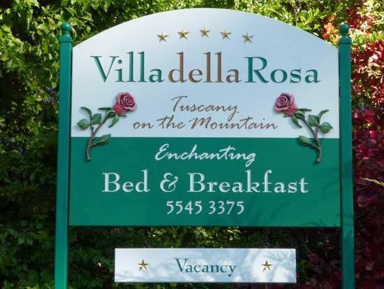 Villa della Rosa Bed and Breakfast | lodging | 5 Platt Pl, North Tamborine QLD 4272, Australia | 0755453375 OR +61 7 5545 3375