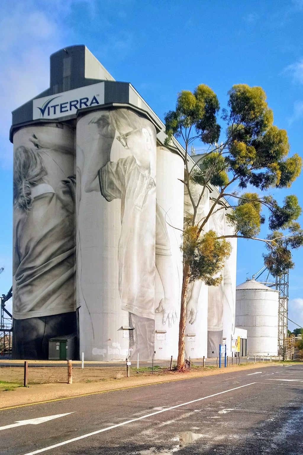 Silo Art | 23-25 Poyntz Terrace, Coonalpyn SA 5265, Australia