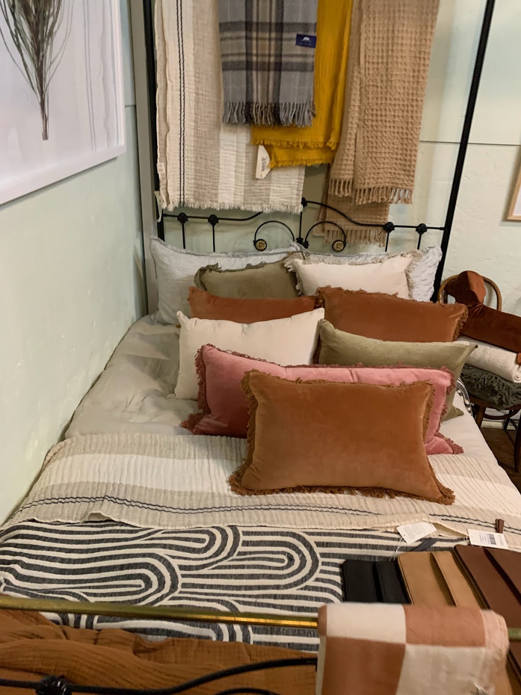 George Street Peddlers | 83 George St, Marulan NSW 2579, Australia | Phone: 0428 222 442 George Street Peddlers | 83 George St, Marulan NSW 2579, Australia | Phone: 0428 222 442