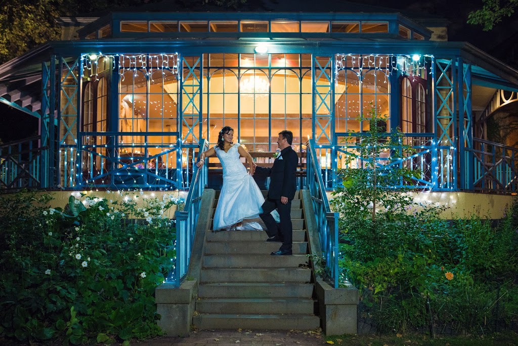 Lovestruck Studios - Wedding Photographer Melbourne |  | 16 Noble Way, Sunbury VIC 3429, Australia | 0412828296 OR +61 412 828 296