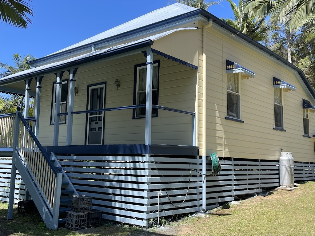 Bay islands painting company | 15 Jackson Rd, Russell Island QLD 4184, Australia | Phone: 0422 868 779