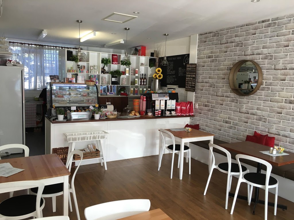 Forget-Me-Not Cafe | cafe | 399 Honour Ave, Graceville QLD 4075, Australia | 0733796402 OR +61 7 3379 6402