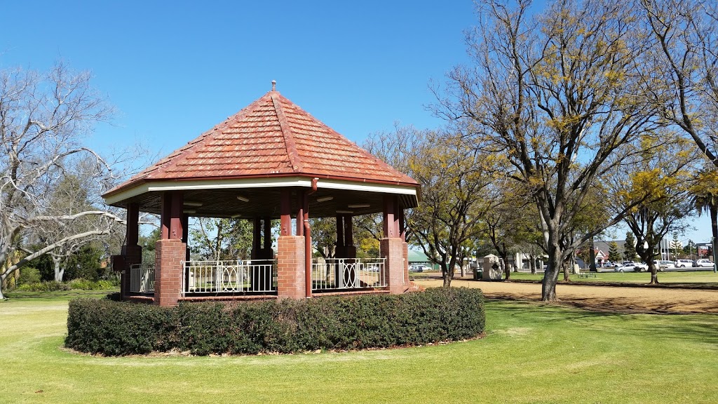 Victoria Park Rotunda | park | 110/112 Darling St, Dubbo NSW 2830, Australia