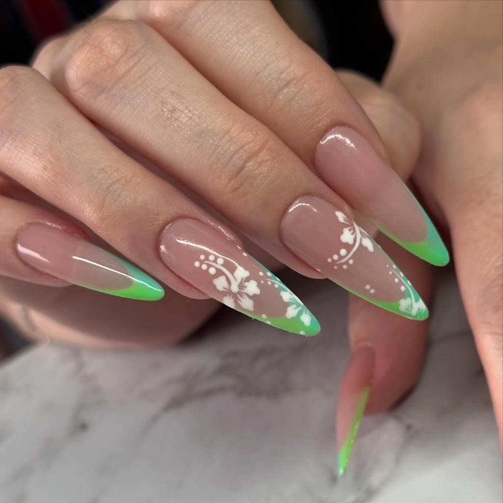 Holistic Hair and beauty | 28 Gumtree Cres, Ripley QLD 4306, Australia | Phone: 0491 641 459