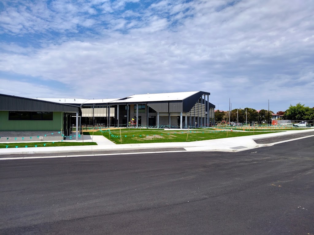 New Wonthaggi Secondary College | school | 2 McKenzie St, Wonthaggi VIC 3995, Australia