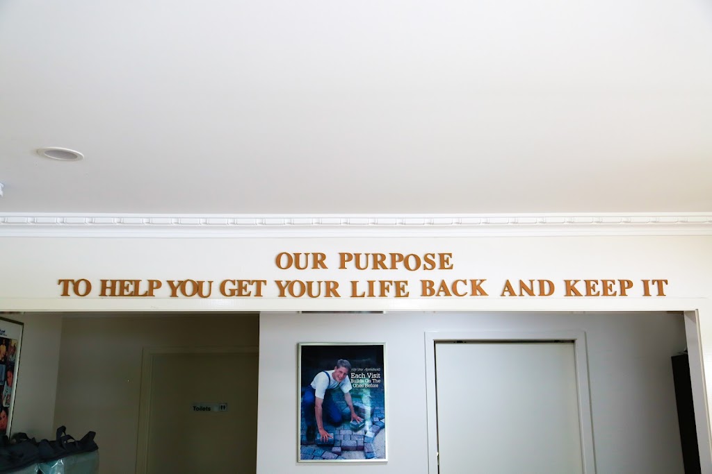 Spine Paradise | 2 Paradise Ave, Miami QLD 4220, Australia | Phone: (07) 5667 2522