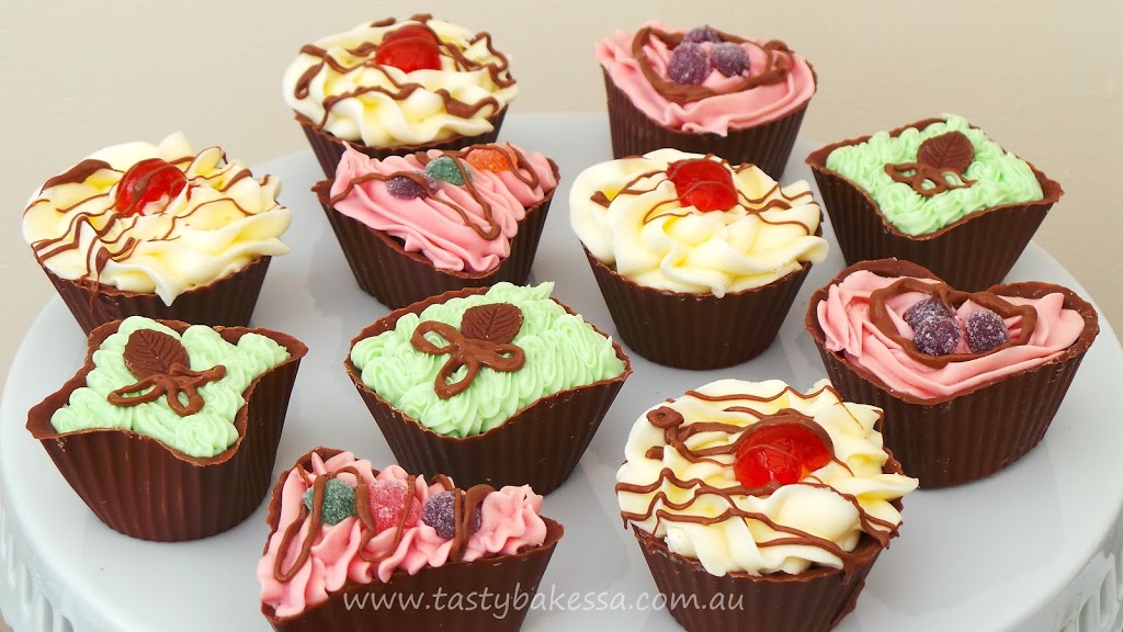 Tasty Bakes & Wedding Cakes | bakery | 25 Kernick Ave, Willunga SA 5172, Australia | 0468636988 OR +61 468 636 988