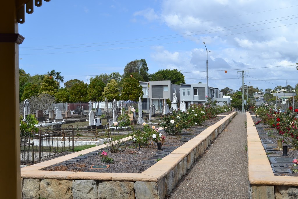 Southport General Cemetery | cemetery | 237 Queen St, Southport QLD 4215, Australia | 0755816640 OR +61 7 5581 6640