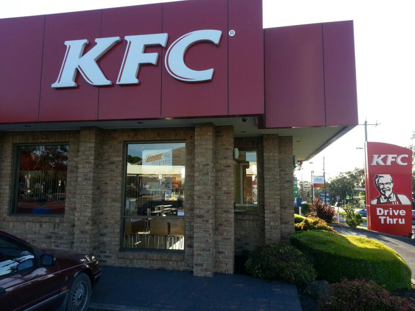 KFC Vermont | restaurant | 486-500 Canterbury Rd, Forest Hill VIC 3133, Australia | 0398725981 OR +61 3 9872 5981
