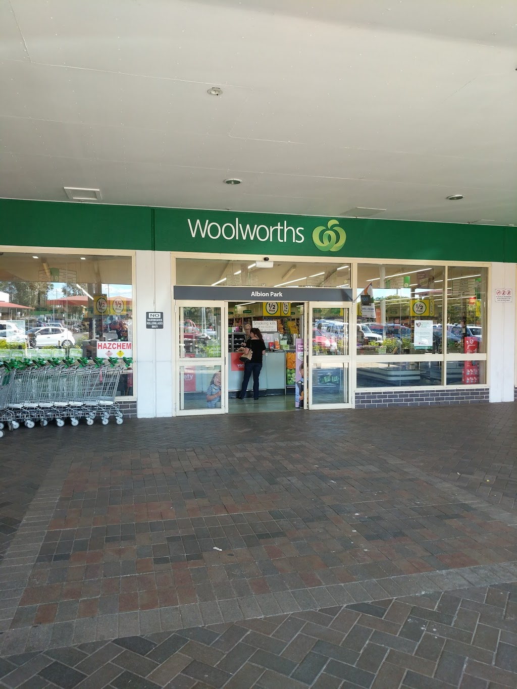 Woolworths Albion Park (Russell St) Opening Hours