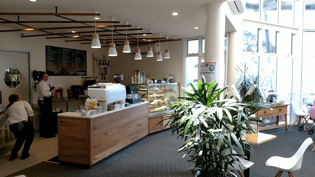 Southern Cross Stromlo | cafe | Stromlo ACT 2611, Australia | 0261534500 OR +61 2 6153 4500