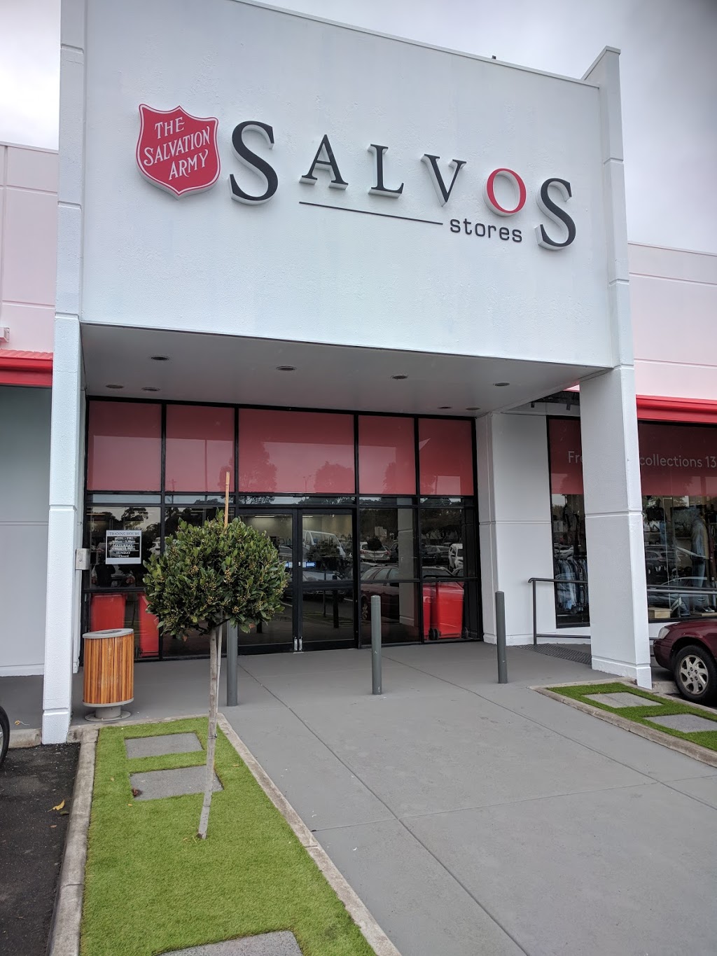 Salvos Stores Epping | store | Shop 12 Epping Hub, 560 High St, Epping VIC 3076, Australia | 0394014962 OR +61 3 9401 4962