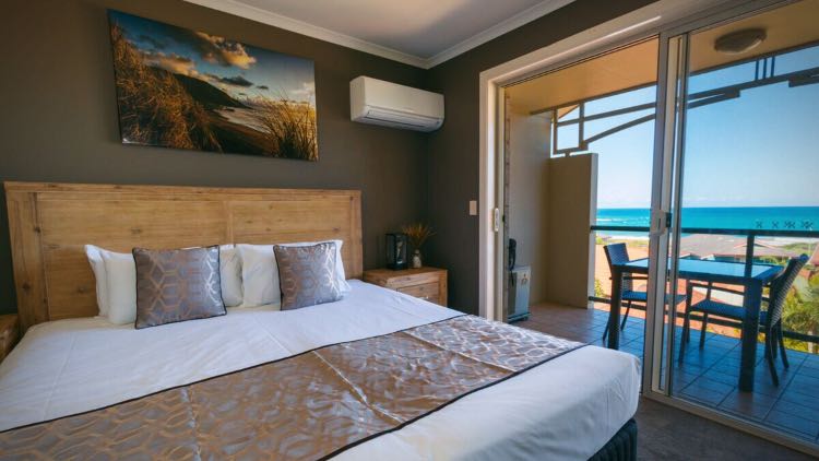 Beach Haven Executive Apartments | 94 Solitary Islands Way, Sapphire Beach, Coffs Harbour NSW 2450, Australia | Phone: (02) 6653 7500
