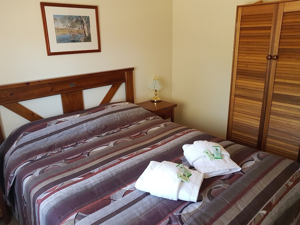 Windana Cottages | lodging | 12 W End Flat Rd, Hawker SA 5434, Australia | 0475675355 OR +61 475 675 355