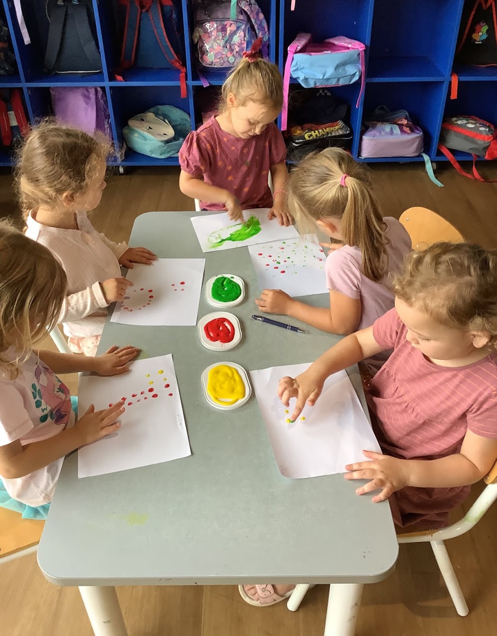 Creative Childcare Centre Kotara | school | Unit 6/154 Park Ave, Kotara NSW 2289, Australia | 0249523711 OR +61 2 4952 3711