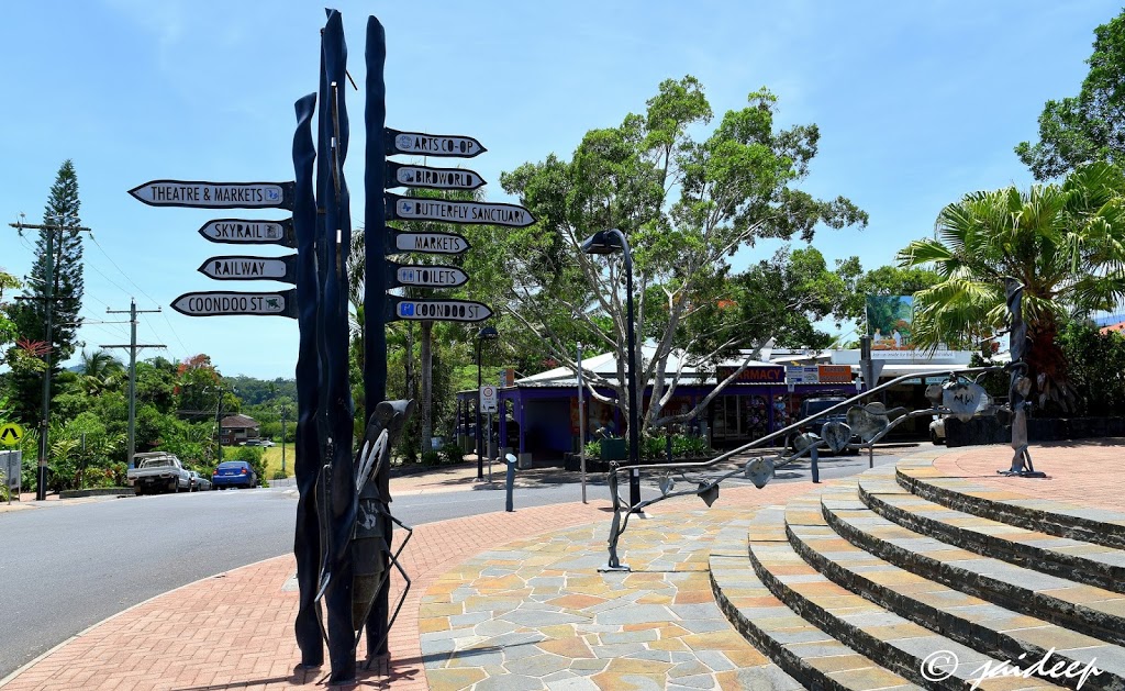 Kuranda Visitor Information Centre | Coondoo St &, Therwine St, Kuranda QLD 4881, Australia | Phone: (07) 4093 9311