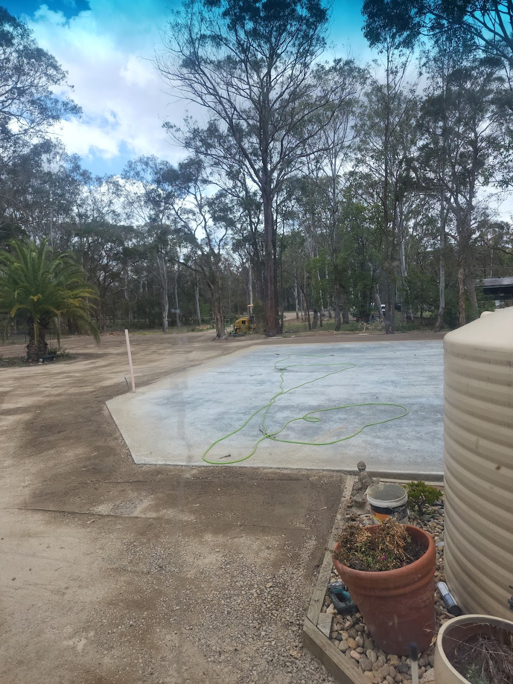 Southern cross bitumen | Commercial Rd, Vineyard NSW 2765, Australia | Phone: 0410 362 771