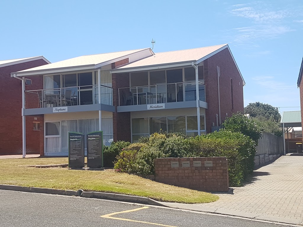 Meridian at Port Elliot Encounter Holiday Rentals | Unit 1/4 Hutton St, Port Elliot SA 5212, Australia | Phone: 0408 817 395