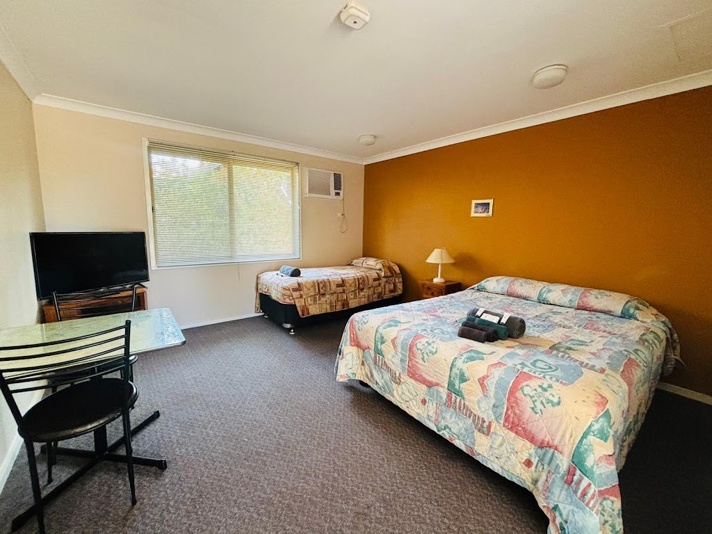Auski Motel | LOT 190 Roberts St, Meekatharra WA 6642, Australia | Phone: (08) 9981 1433