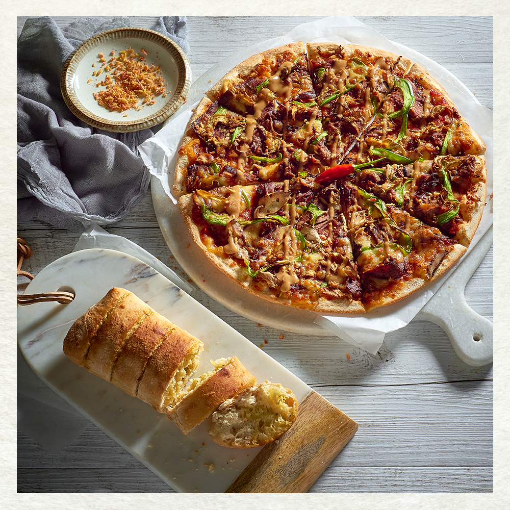 Crust Gourmet Pizza Bar | meal delivery | 136 George St, Hornsby NSW 2077, Australia | 0294768868 OR +61 2 9476 8868