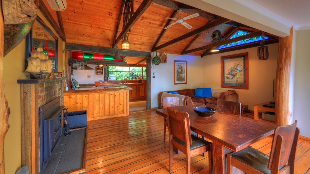 Holiday Home Shipwrecked | 998 Adventure Bay Rd, Adventure Bay TAS 7150, Australia | Phone: 0481 263 962