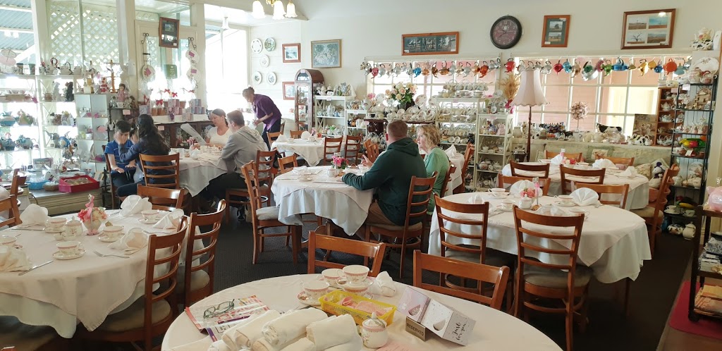 Moments & Memories Tea Room | 34 Camp St, Beechworth VIC 3747, Australia | Phone: (03) 5728 2273