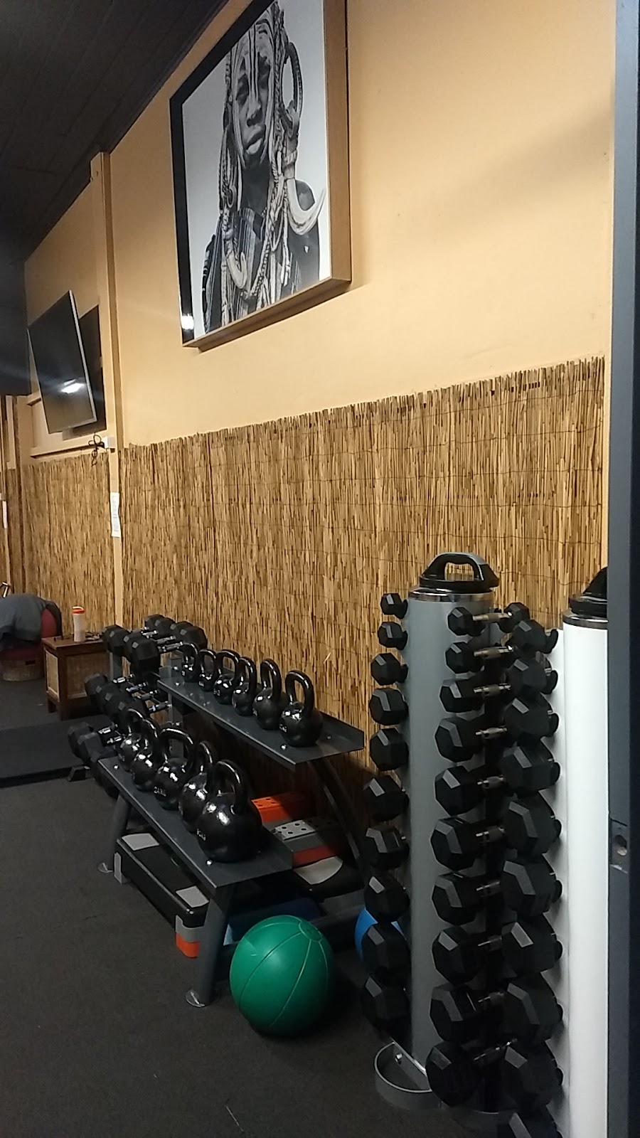 Orbost Gym | gym | 93 Nicholson St, Orbost VIC 3888, Australia | 0351635615 OR +61 3 5163 5615