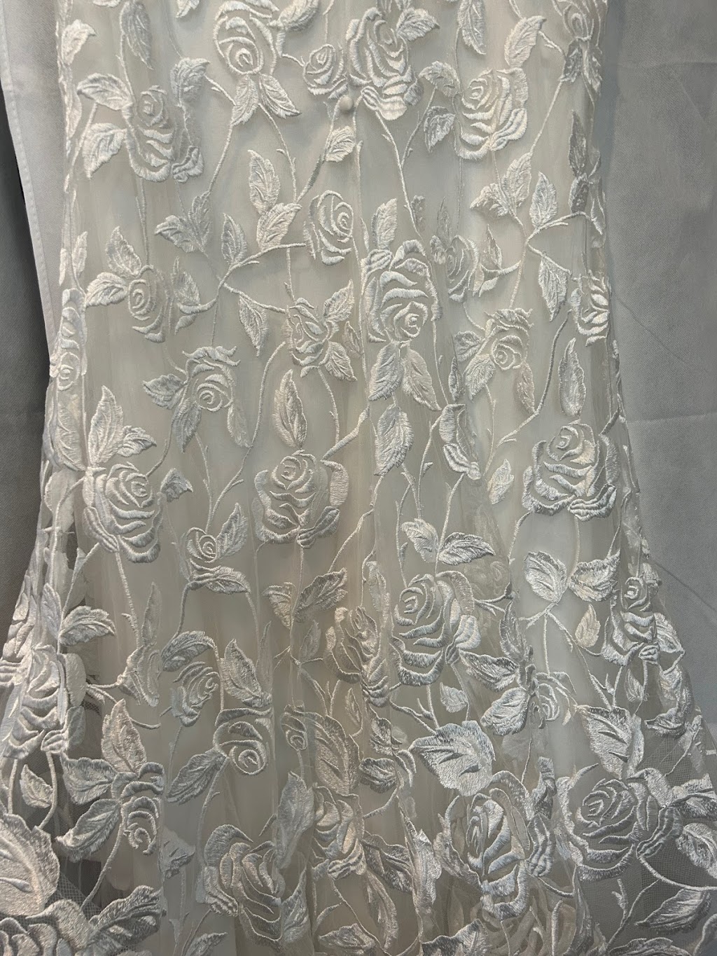 Valley Seamstress | 9 Ranelagh St, Ranelagh TAS 7109, Australia | Phone: 0401 690 786