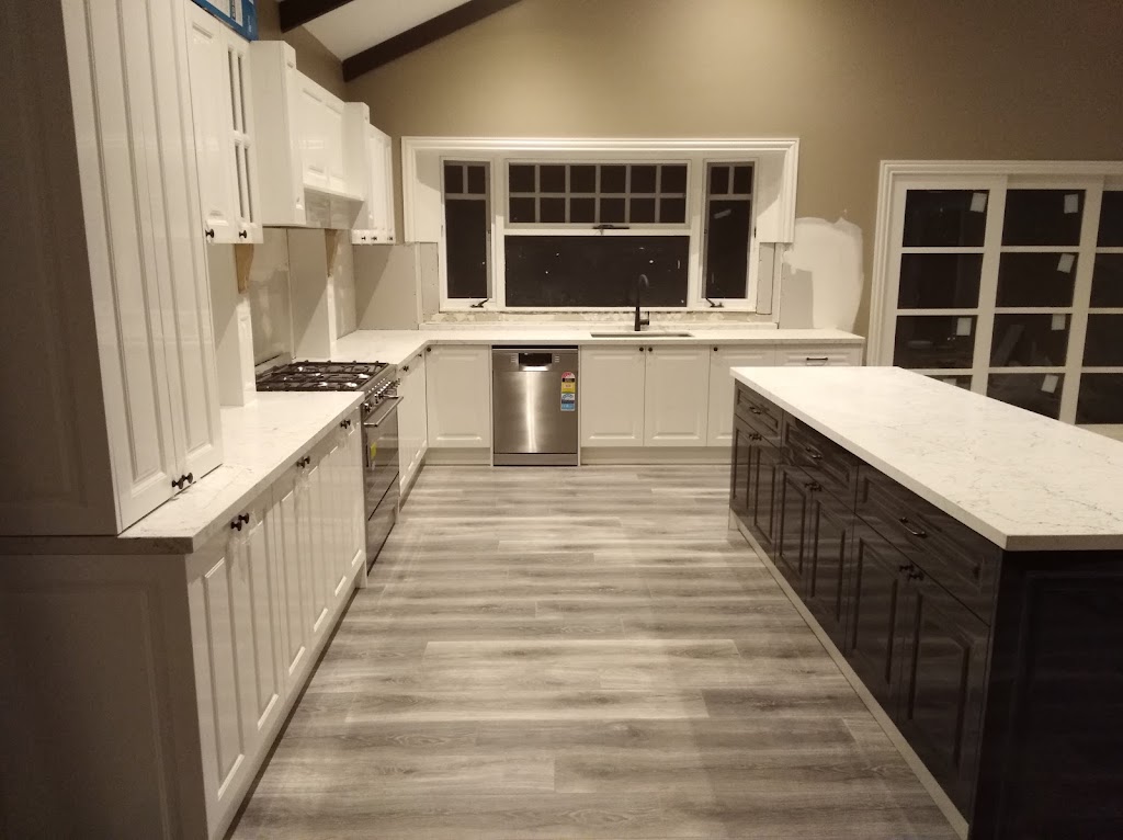 Crosscut Kitchens | 37 Della Torre Rd, Moe VIC 3825, Australia | Phone: 0410 077 491