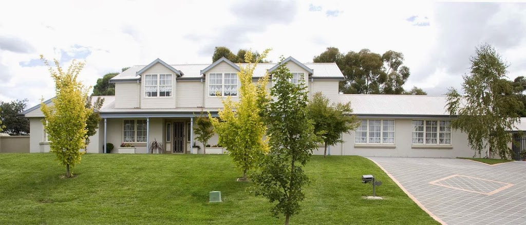 Elphinstone House B&B Accommodation | lodging | 7 Elphinstone Pl, Bathurst NSW 2795, Australia | 0263324774 OR +61 2 6332 4774