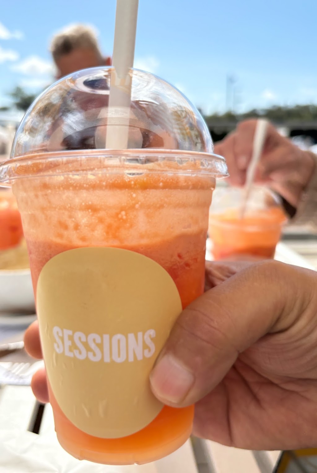 SESSIONS CAFE | 6/12 Opal St, Emerald QLD 4720, Australia | Phone: 0428 655 703
