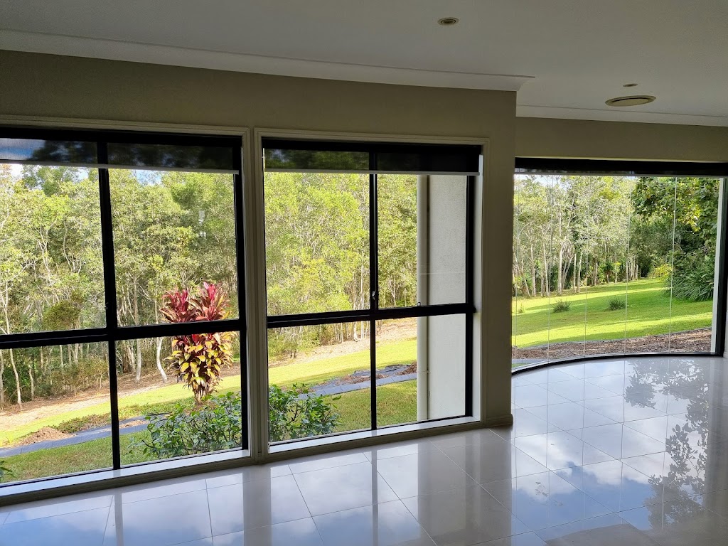 Nick The Window Cleaner | 54 Coverdale St, Indooroopilly QLD 4068, Australia | Phone: 0451 099 481