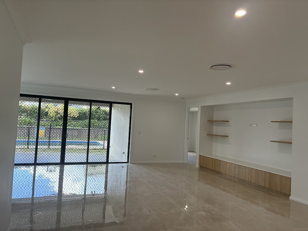 KB PAINTING AND DECORATING SERVICE | 3 Woodrow Pl, Marsden QLD 4132, Australia | Phone: 0469 594 782