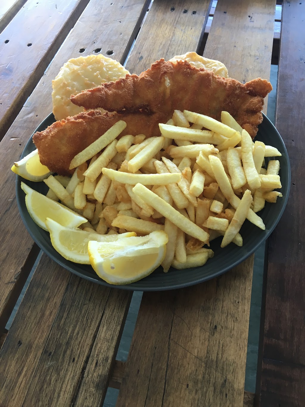 Red Prawn Fish And Chips | 6 Mellefont St, Gladstone W QLD 4680, Australia | Phone: (07) 4972 3474