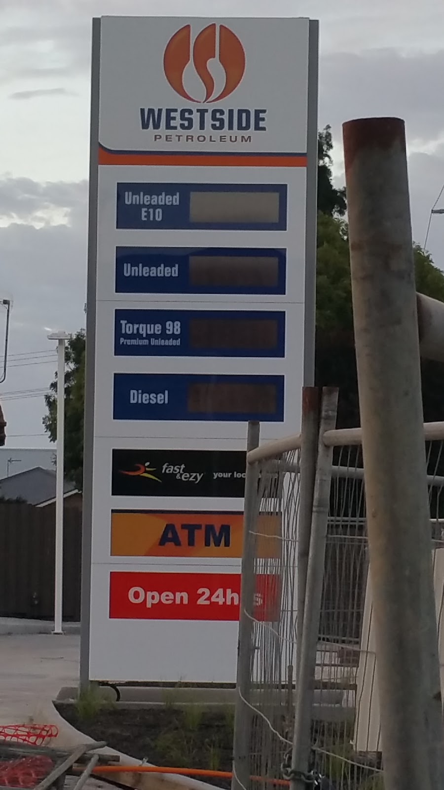 Westside Petroleum Sebastopol | gas station | 115 Albert St, Sebastopol VIC 3356, Australia | 0353356898 OR +61 3 5335 6898