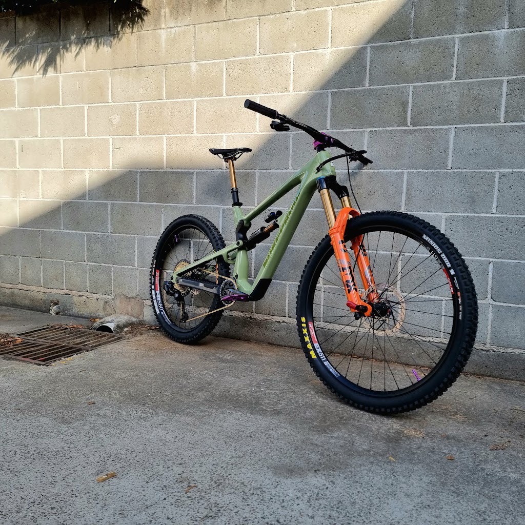 Raild Wheels | 30/50 Meatworks Ave, Oxford Falls NSW 2099, Australia | Phone: 0411 588 390