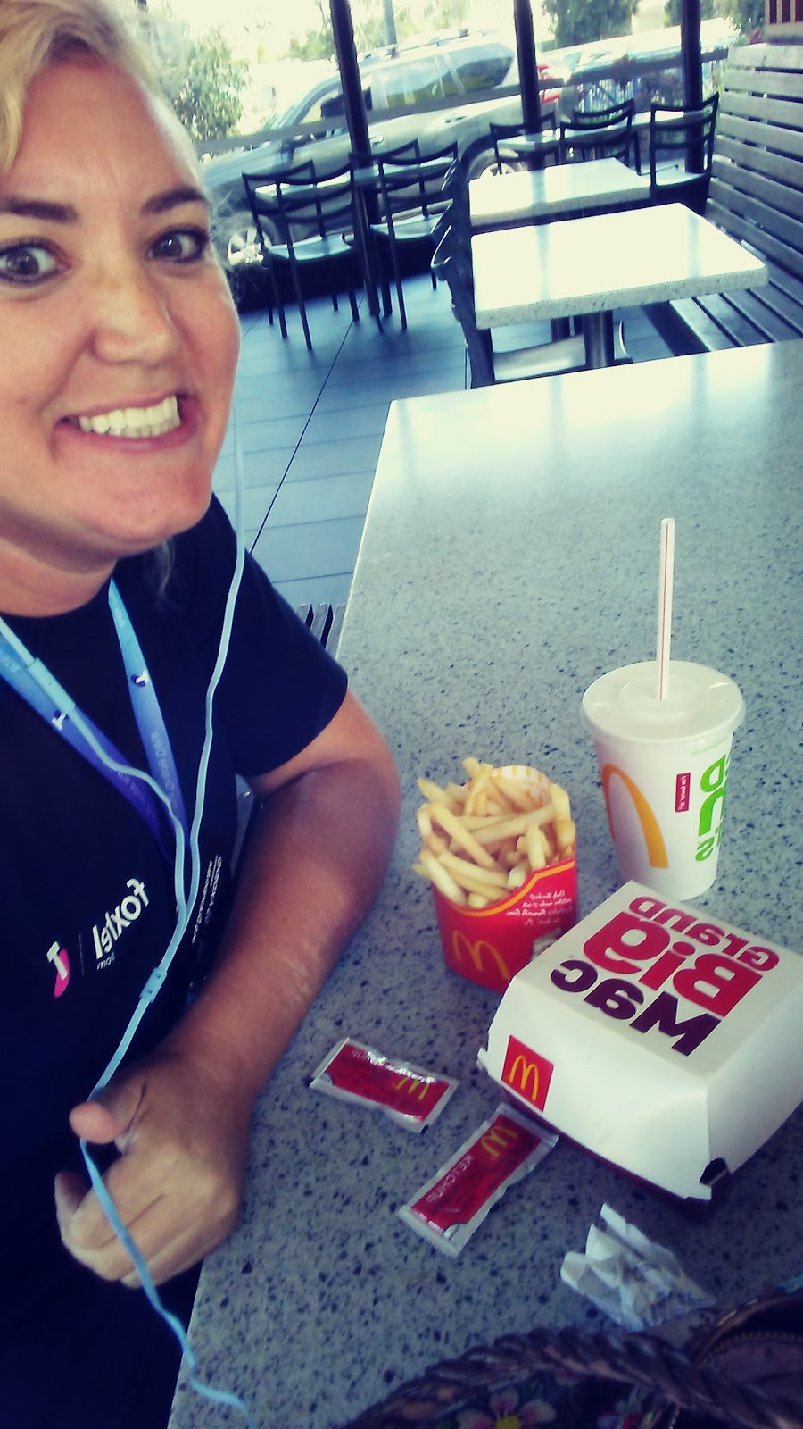 McDonalds Yeppoon | cafe | 48 Park St, Yeppoon QLD 4703, Australia | 0749392133 OR +61 7 4939 2133