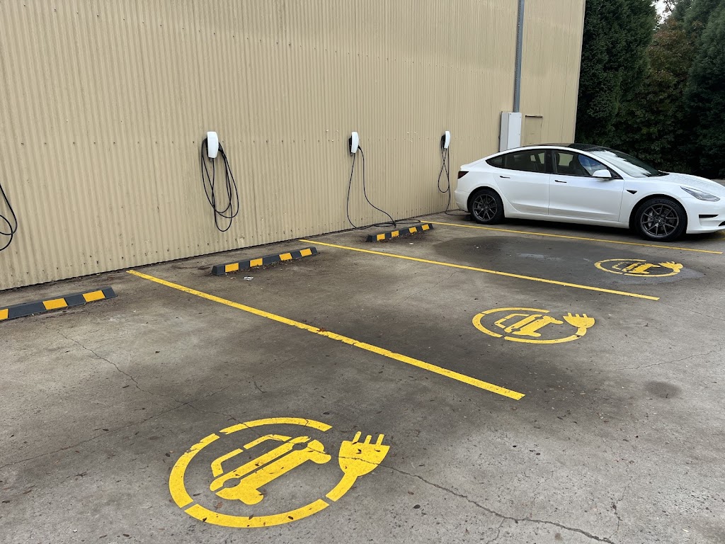 Tesla Destination Charger | 252 Centennial Rd, Bowral NSW 2575, Australia | Phone: (02) 4861 8700