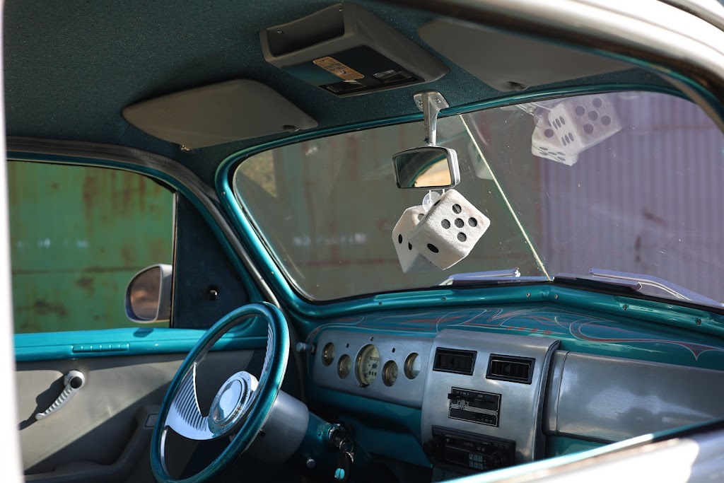 Rockin Retro Rides | 3 Moonlight St, Gulgong NSW 2852, Australia | Phone: 0448 494 020