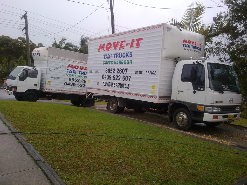 Move-It Taxi Trucks | moving company | 24 Halls Rd, Coffs Harbour NSW 2450, Australia | 0439522607 OR +61 439 522 607
