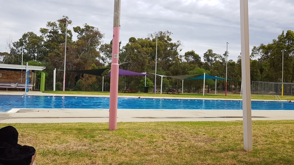 Wundowie Swimming Pool |  | Wandoo Parade, Wundowie WA 6560, Australia | 0895736344 OR +61 8 9573 6344
