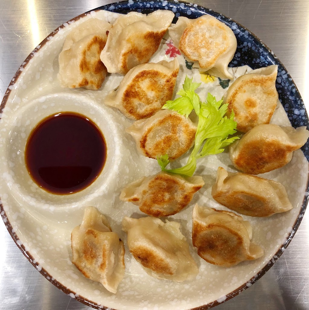 Coast Dumplings Chinese Cuisine | 8/123 Sippy Downs Dr, Sippy Downs QLD 4556, Australia | Phone: (07) 5373 6182