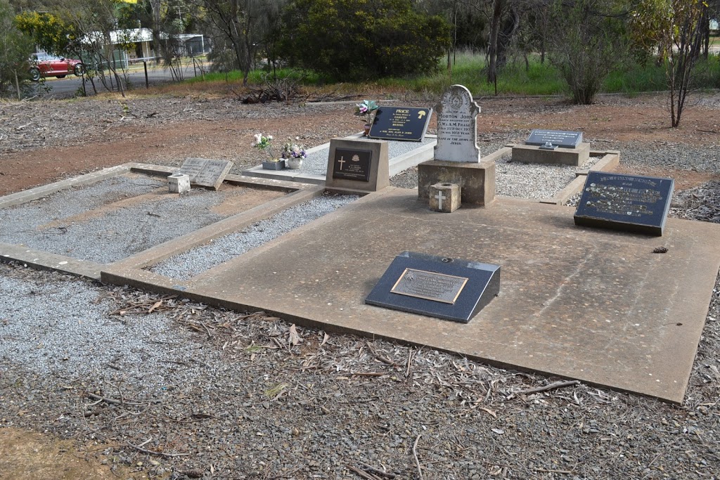 Rhynie Cemetery | cemetery | 5165 Horrocks Hwy, Rhynie SA 5412, Australia