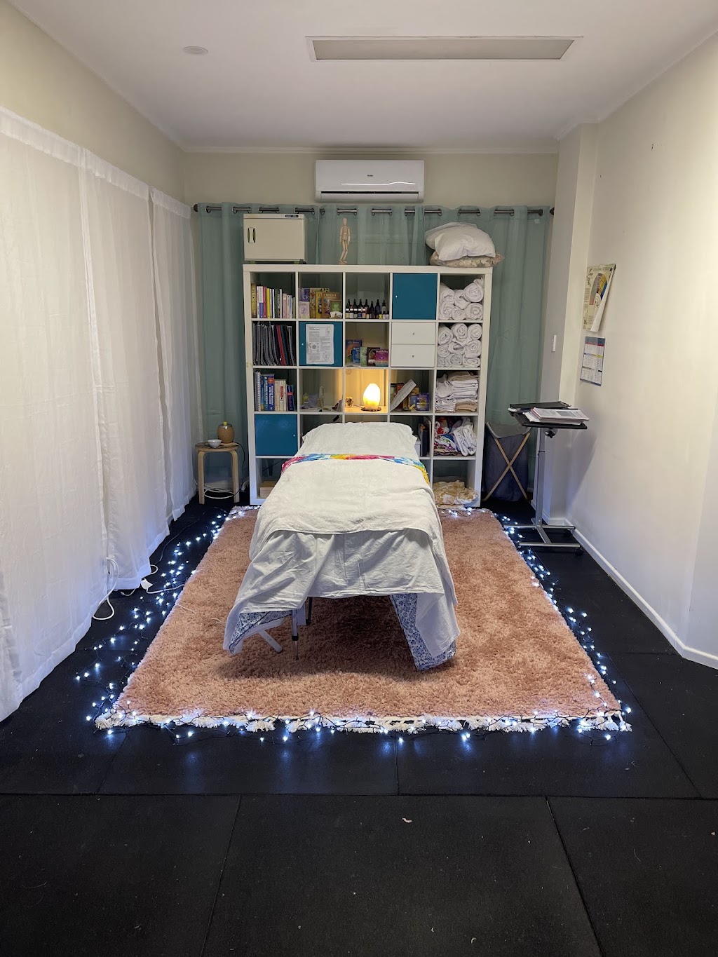 Jennifer Laasanen Wellness Therapies | 3 Inlet Dr, Tweed Heads West NSW 2485, Australia | Phone: 0413 748 506