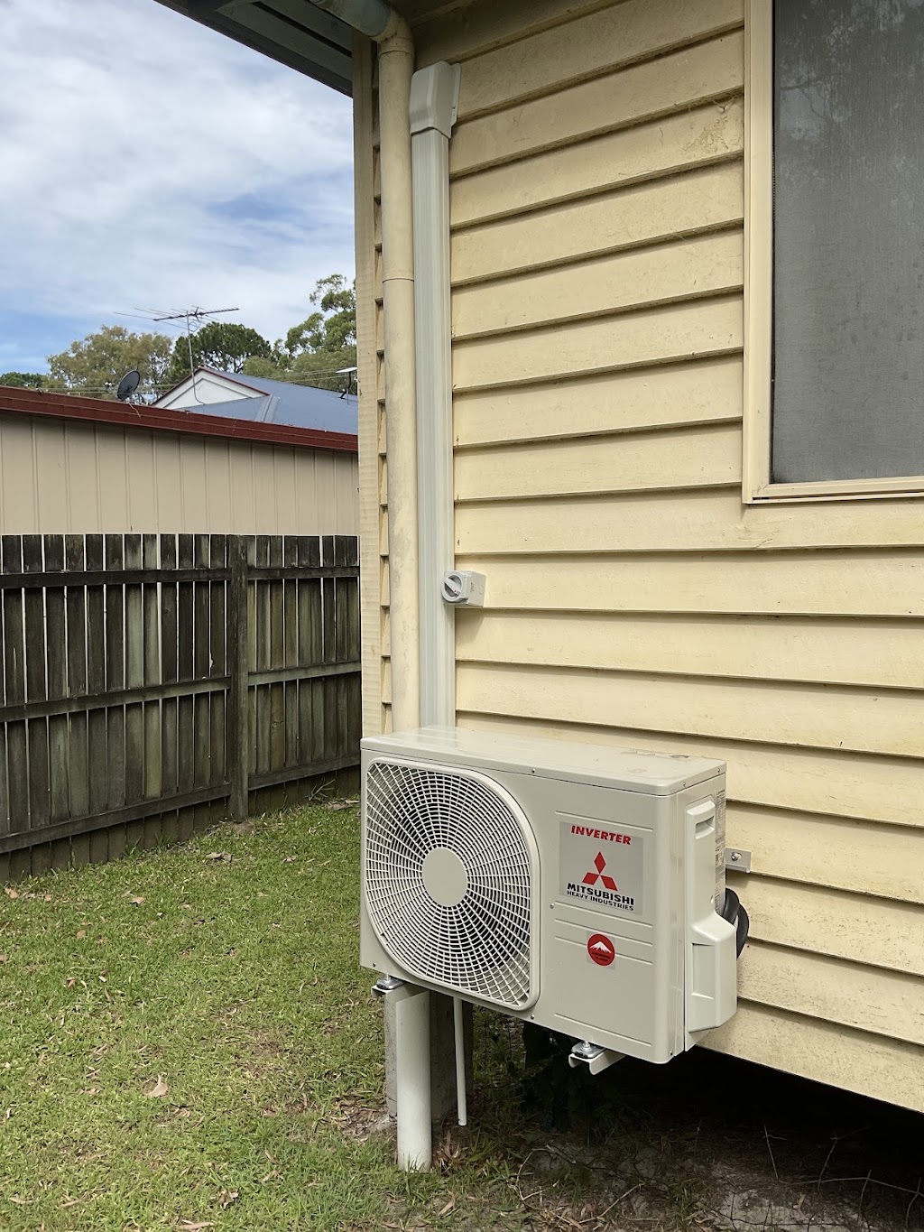 Optimised Power | 9 Dixon Ct, Beachmere QLD 4510, Australia | Phone: 0433 563 133