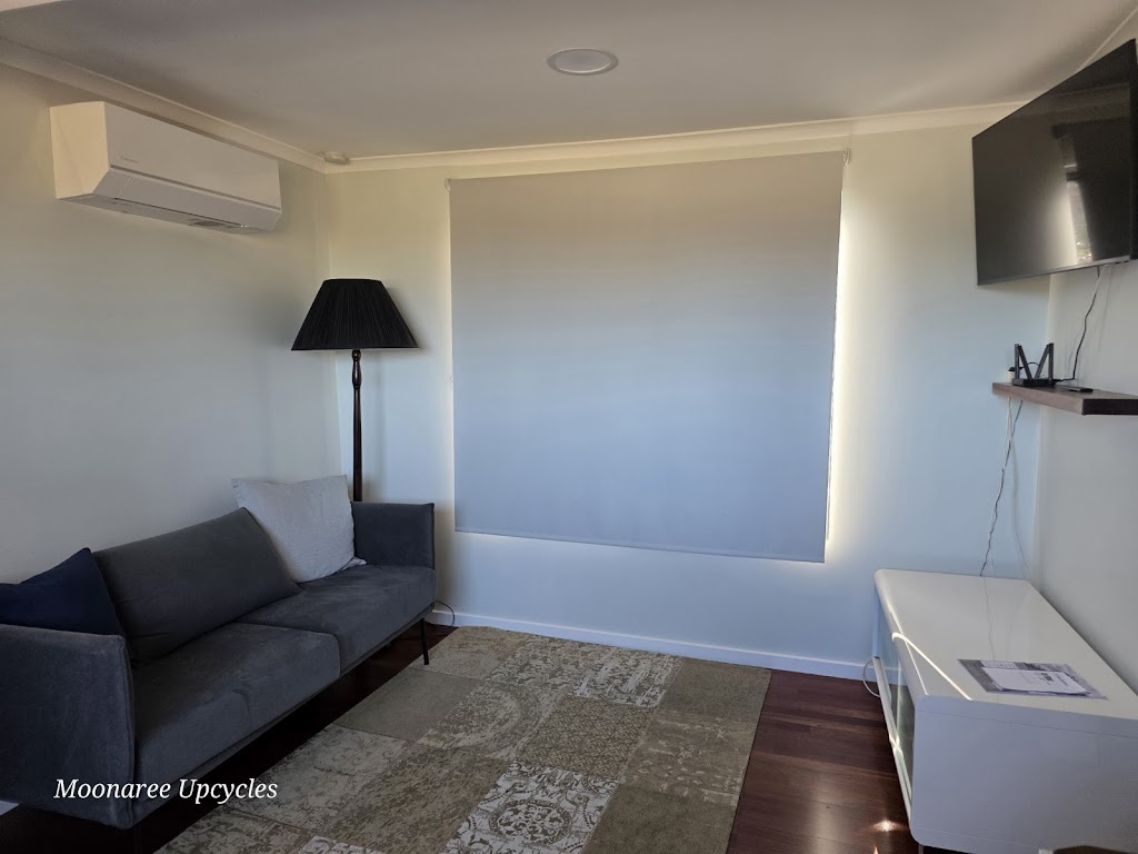 Moonaree Cabin | 66 Narrawong Cemetery Rd, Narrawong VIC 3285, Australia | Phone: 0493 451 304