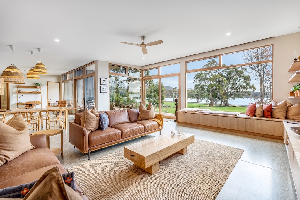 Shipwrights View | 208 Safety Cove Rd, Port Arthur TAS 7182, Australia | Phone: 0437 656 910