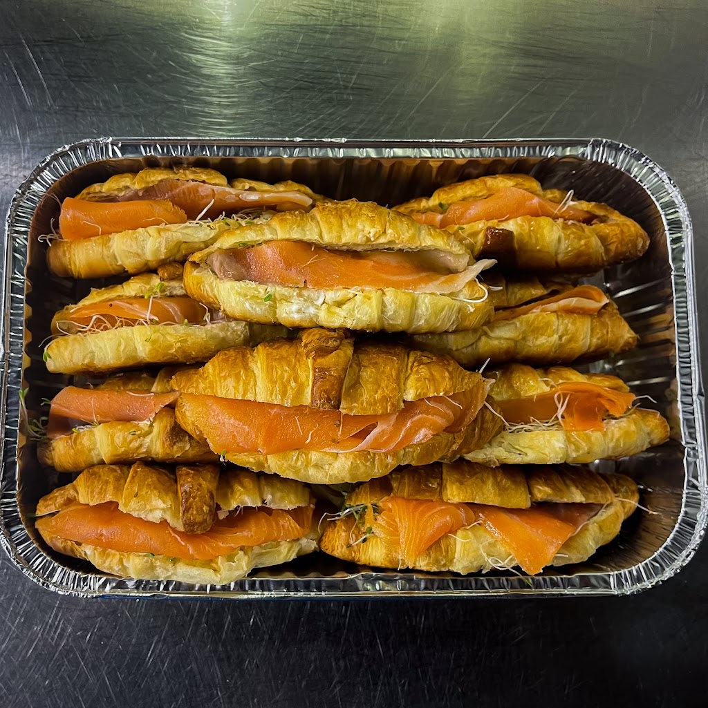 East Blue Seafood | 150 McEvoy St, Alexandria NSW 2015, Australia | Phone: 0491 467 522