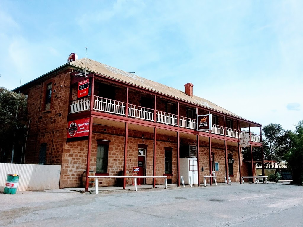 Leigh Creek Hotel | lodging | 20 Railway Terrace W, Copley SA 5732, Australia | 0886752694 OR +61 8 8675 2694